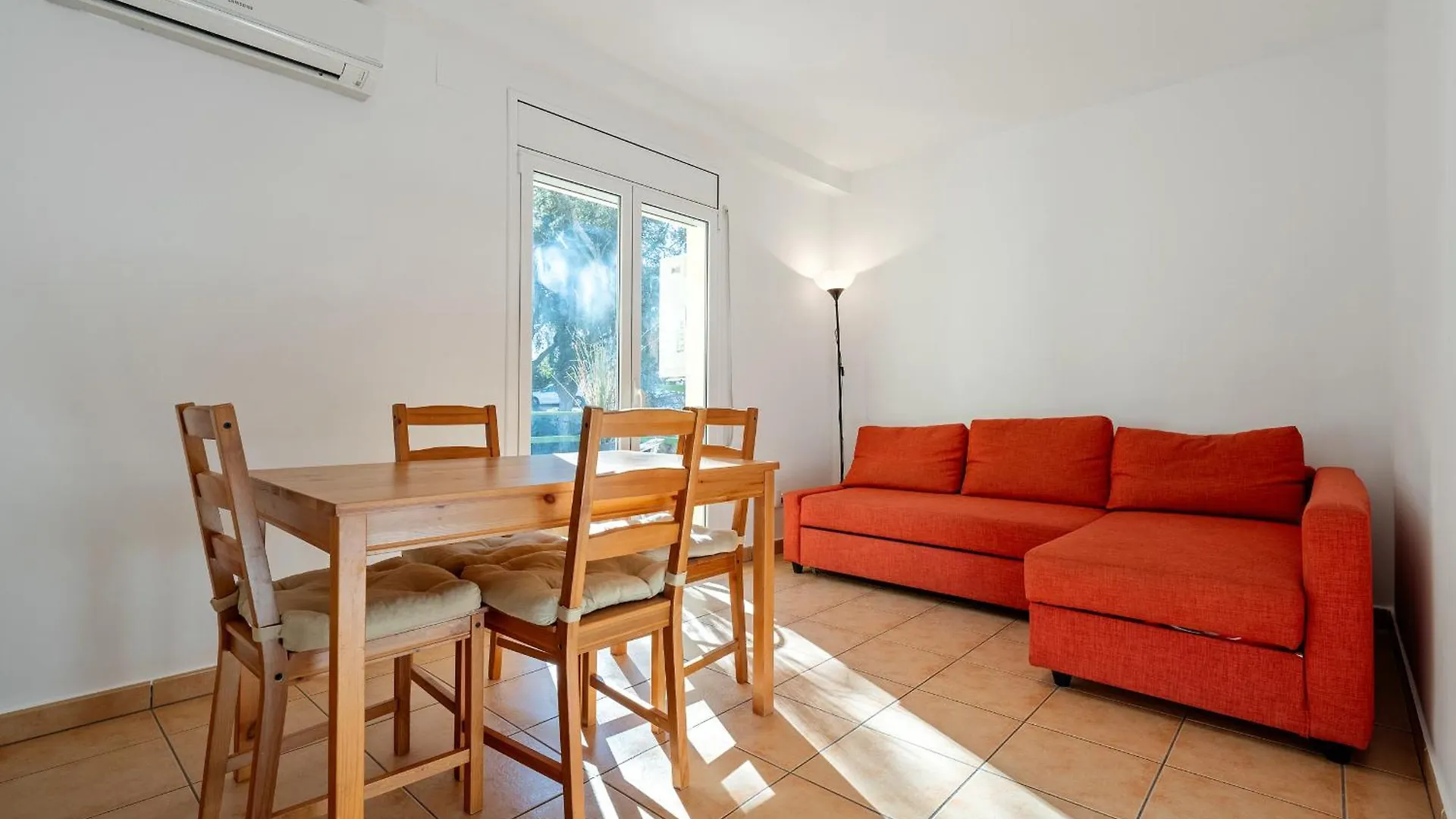 Hauzify I Apartament Fenals Platja d'Aro